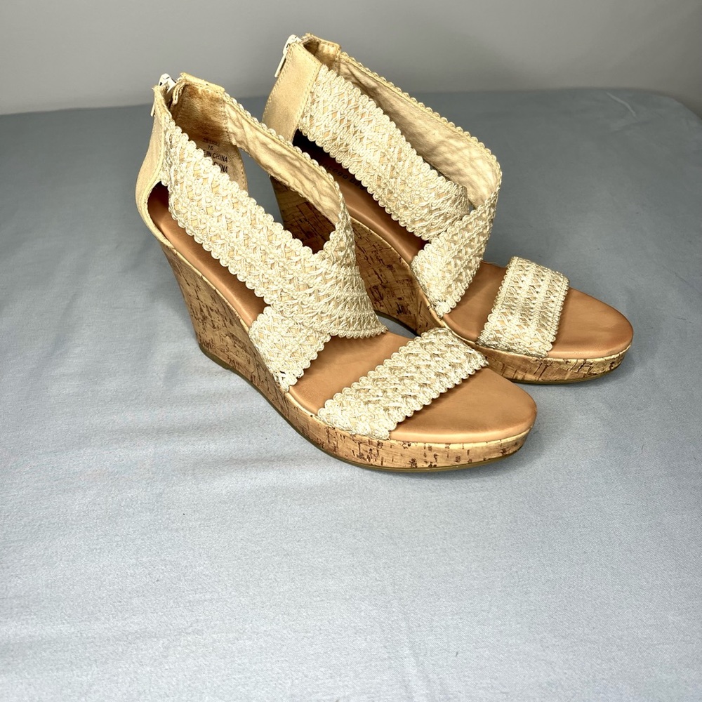 Montego Bay Wedge Sandal, size 9